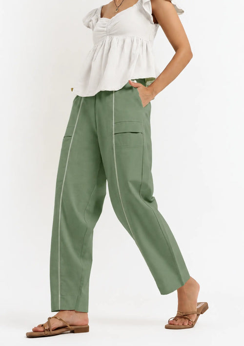 9 O'clock Pants