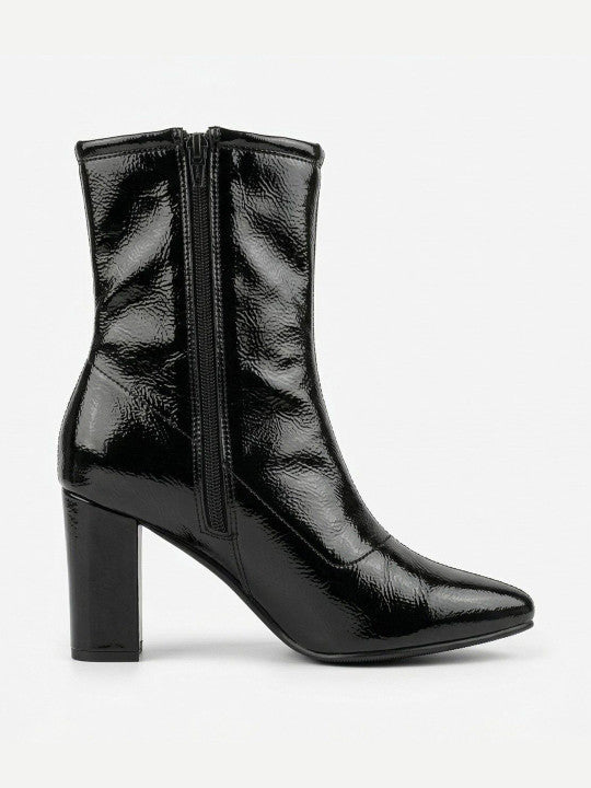Women Round Toe Zip Regular Boots