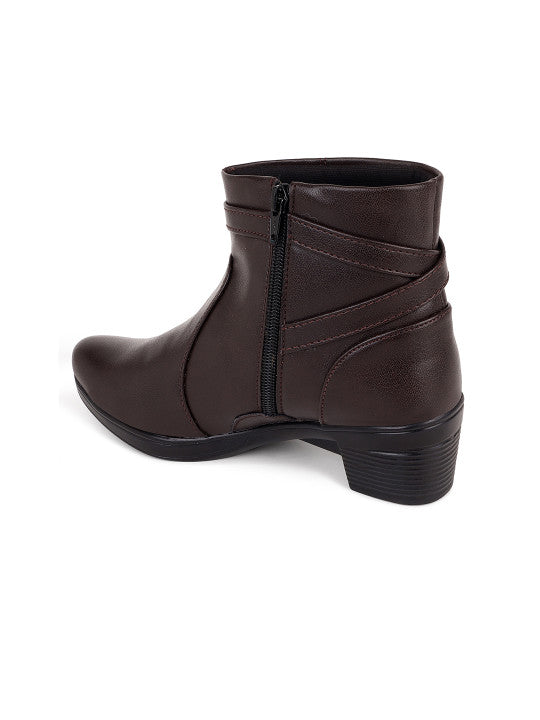Women Brown Solid Heeled Boots