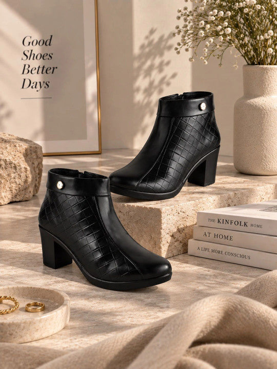 Women Textured Casual Shoes