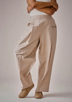 Op̈en-Boxcut Pants