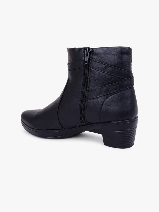 Women Black Mid Top Block Heel Chunky Boots