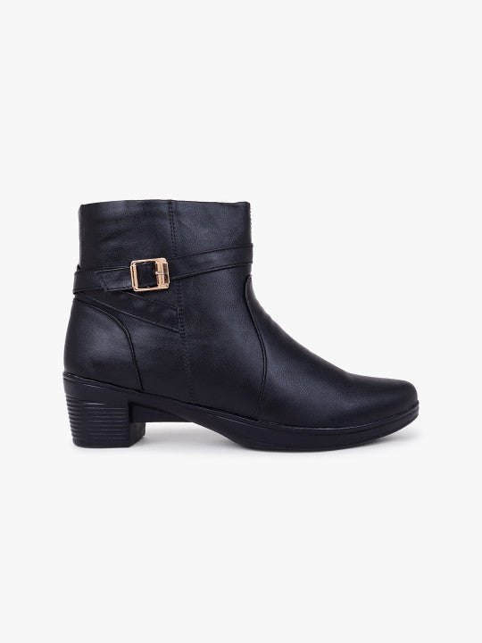 Women Black Mid Top Block Heel Chunky Boots