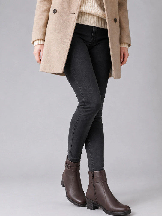 Women Round Toe Zip Regular Boots