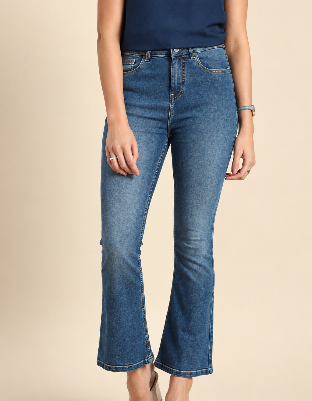 Women Bootcut Light Fade Stretchable Mid-Rise Jeans