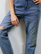 Women Straight Fit High-Rise Light Fade Stretchable Jeans
