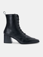 Women Textured Boots