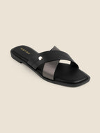 Women Solid Square Toe Flats