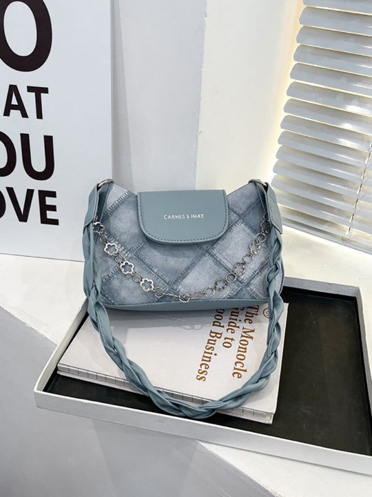 Swagger Handheld Bag