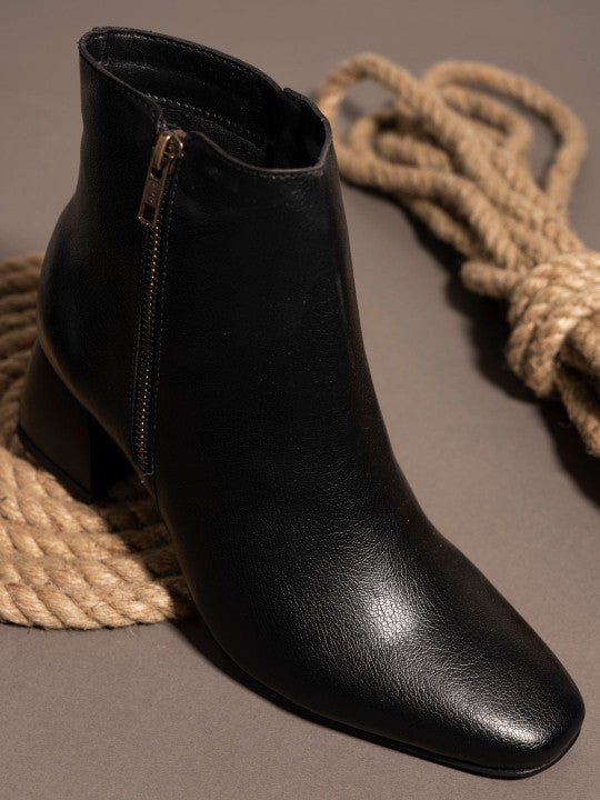 Black High-Top Block Heeled Boots