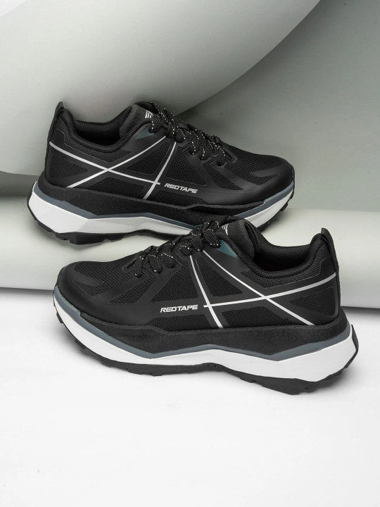Sports Shoes for Women in Black | Sports Shoes