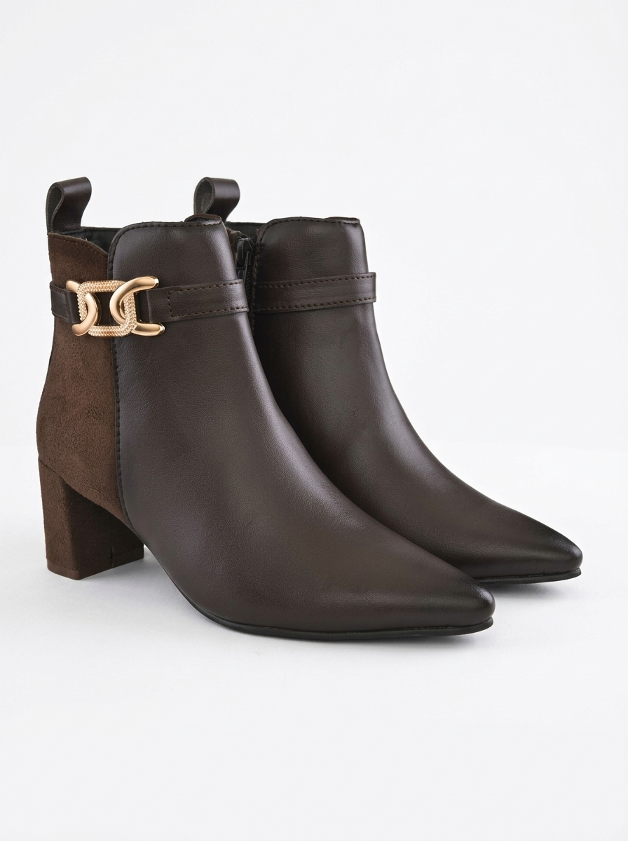 Women Pointed Toe Zip Regular Boots