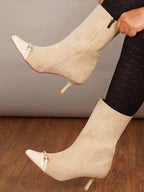 Women Pointed Toe Zip Regular Boots