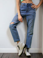 Women Straight Fit High-Rise Light Fade Stretchable Jeans