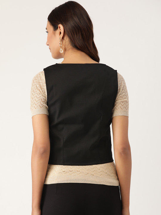 Women Black Solid Lightweight Waistcoat