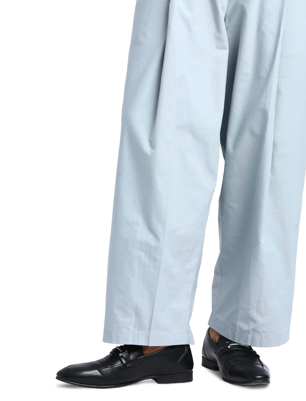 Op̈en-Boxcut Pants