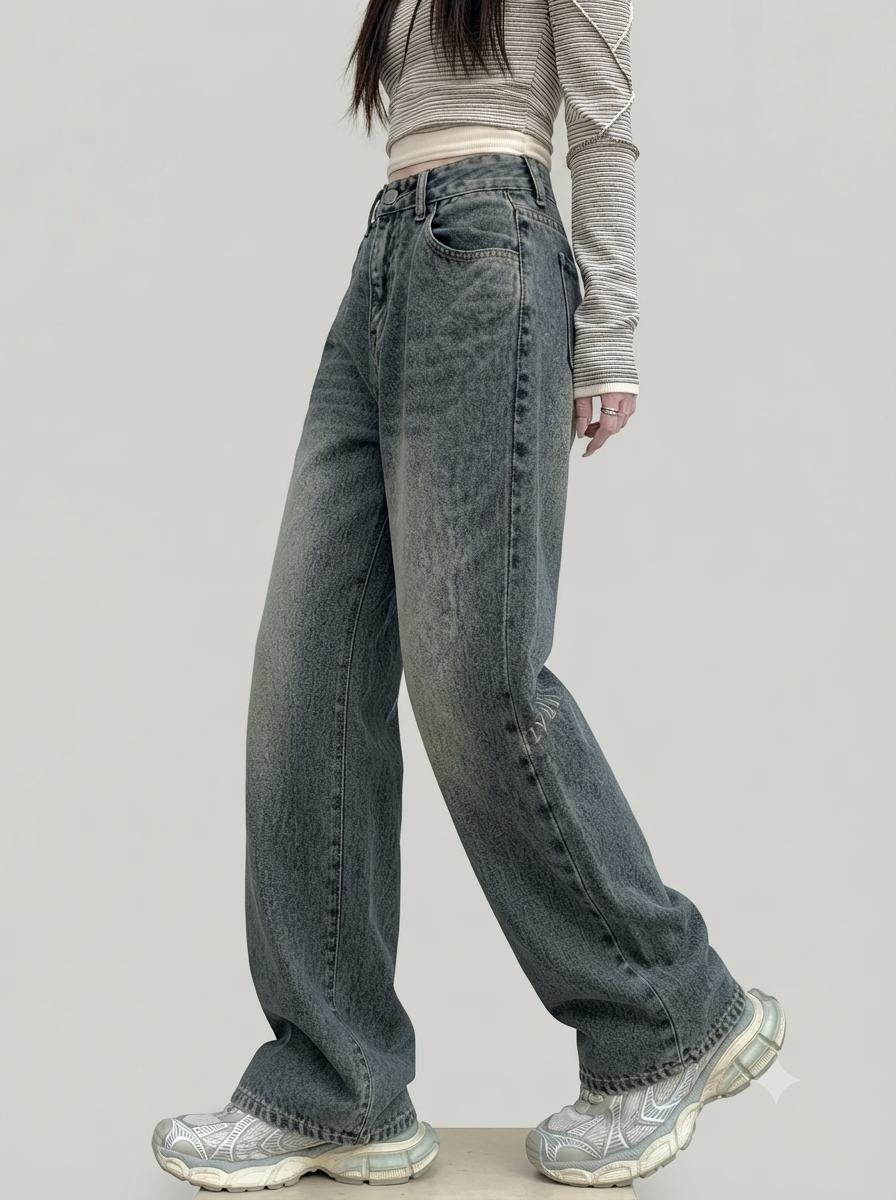 Women High-Rise Light Fade Jeans