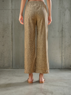 Women Mid Rise Regular Trousers