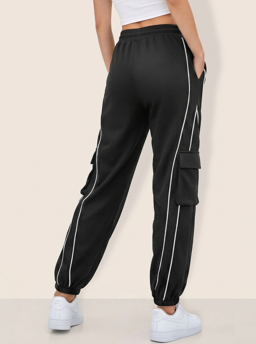Women Loose Fit High-Rise Trousers