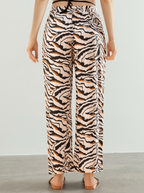 Women Black White Animal Printed Parallel Trousers