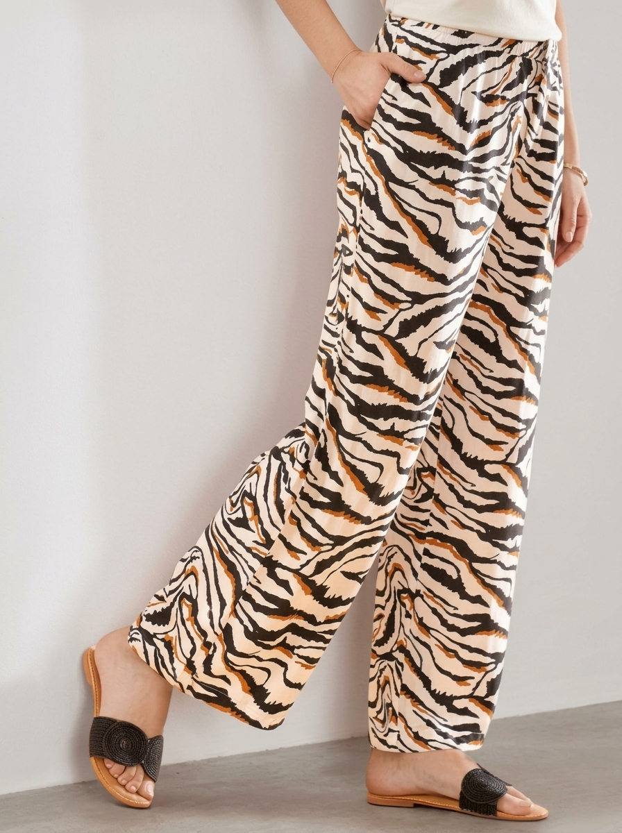 Women Black White Animal Printed Parallel Trousers