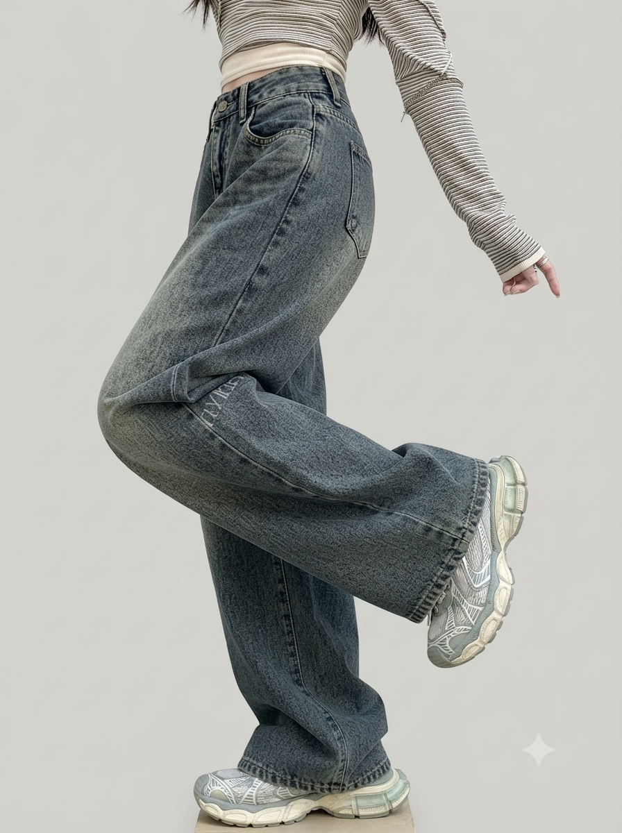 Women High-Rise Light Fade Jeans