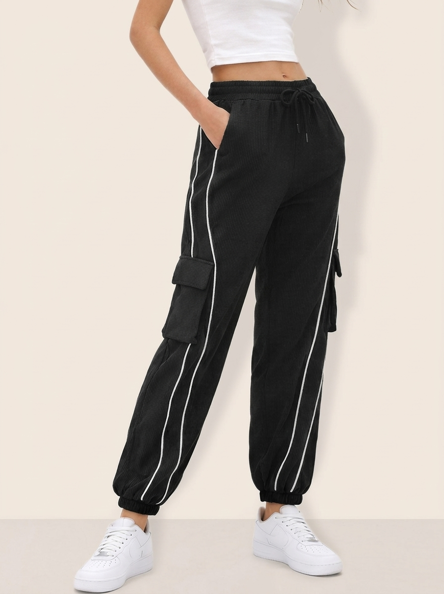 Women Loose Fit High-Rise Trousers