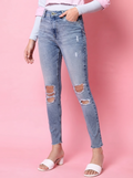 Women Blue Slim Fit Highly Distressed Light Fade Stretchable Cropped Jeans