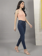 Women Slim Fit High-Rise Light Fade Cotton Stretchable Jeans