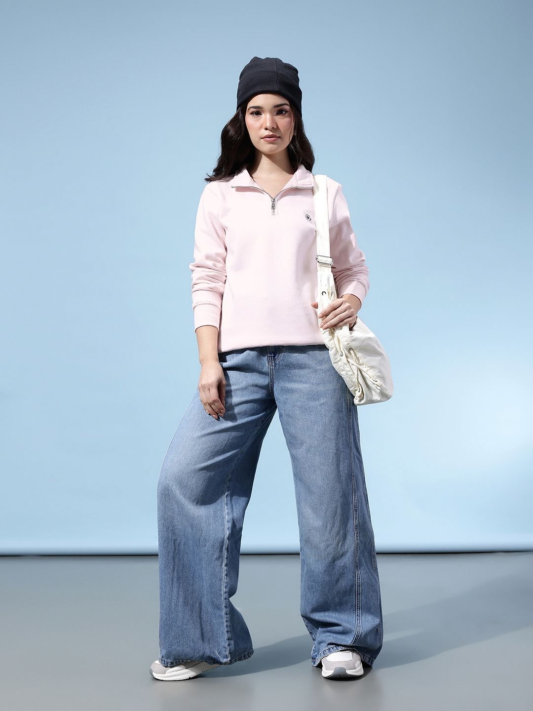 Mock Collar Half-Zipper Sweatshirt