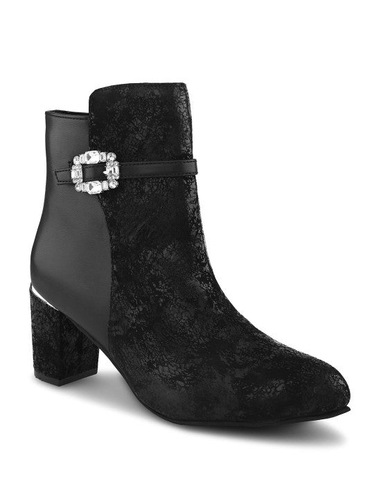 The Lifestyle Co Women Printed Pointed Toe Zip Boots