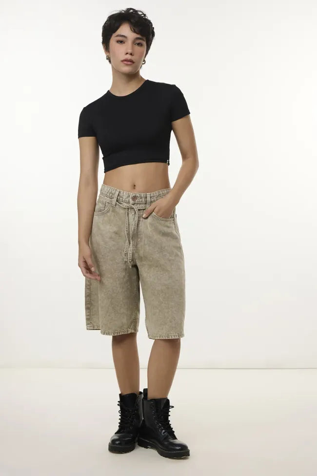 Black Solid Cropped Top