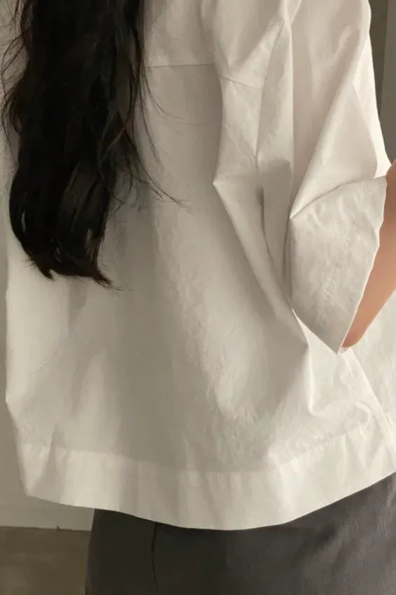 White Lapel Collar Zipper Shirt