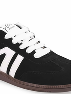 Women Colourblocked Lightweight Lace-Up Sneakers