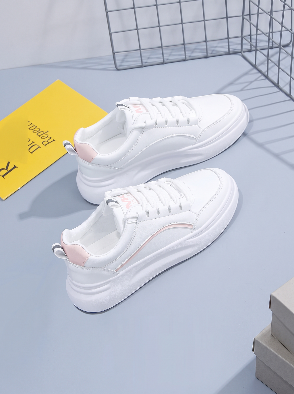 Women Lace-Ups Sneakers