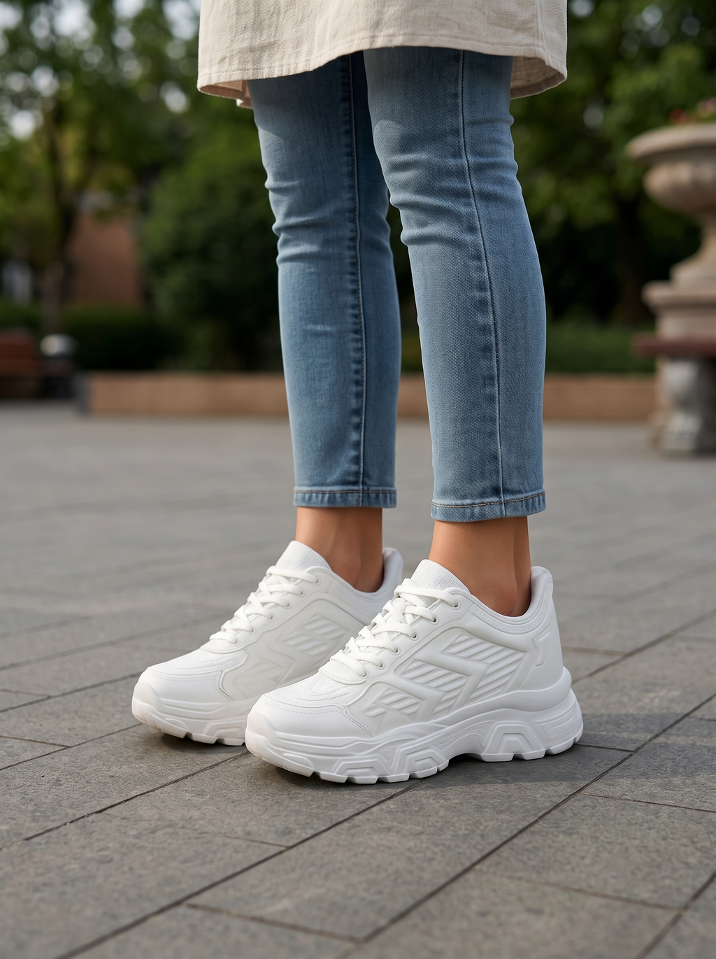 Women Textured Sneakers