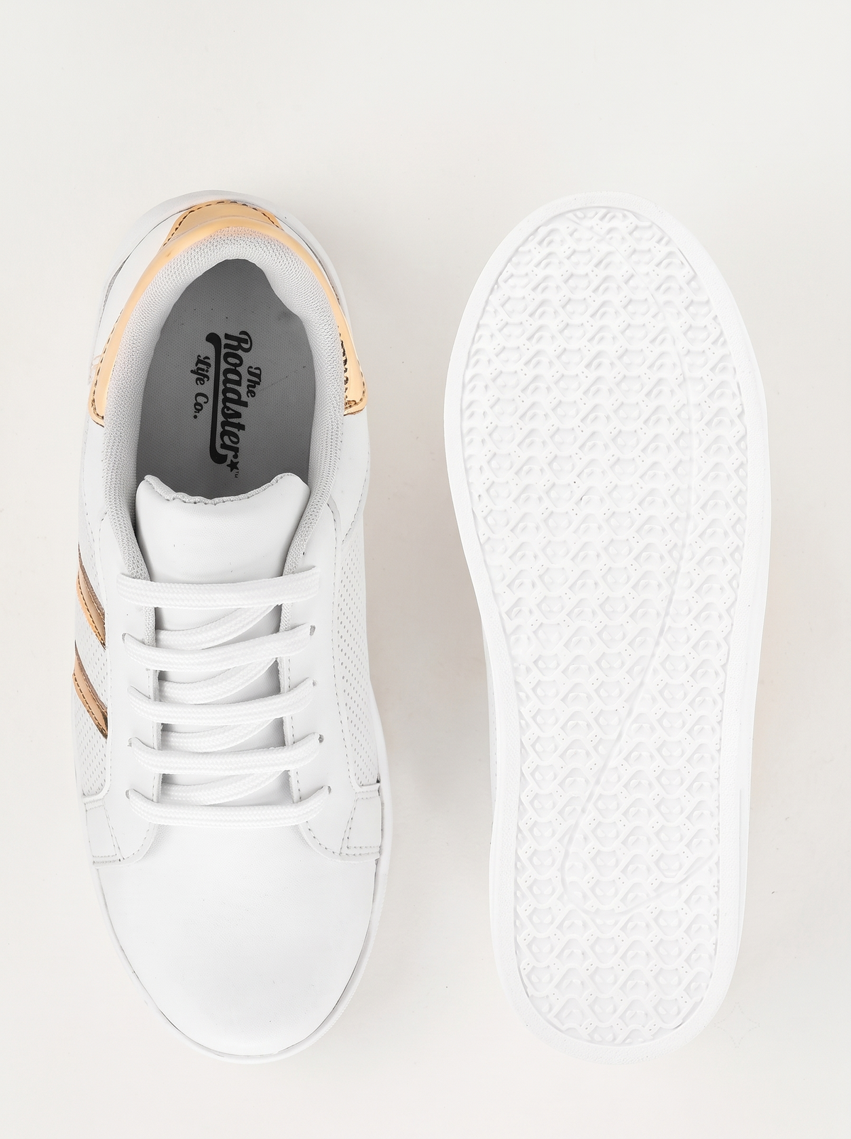 Women Lace-Up Sneakers