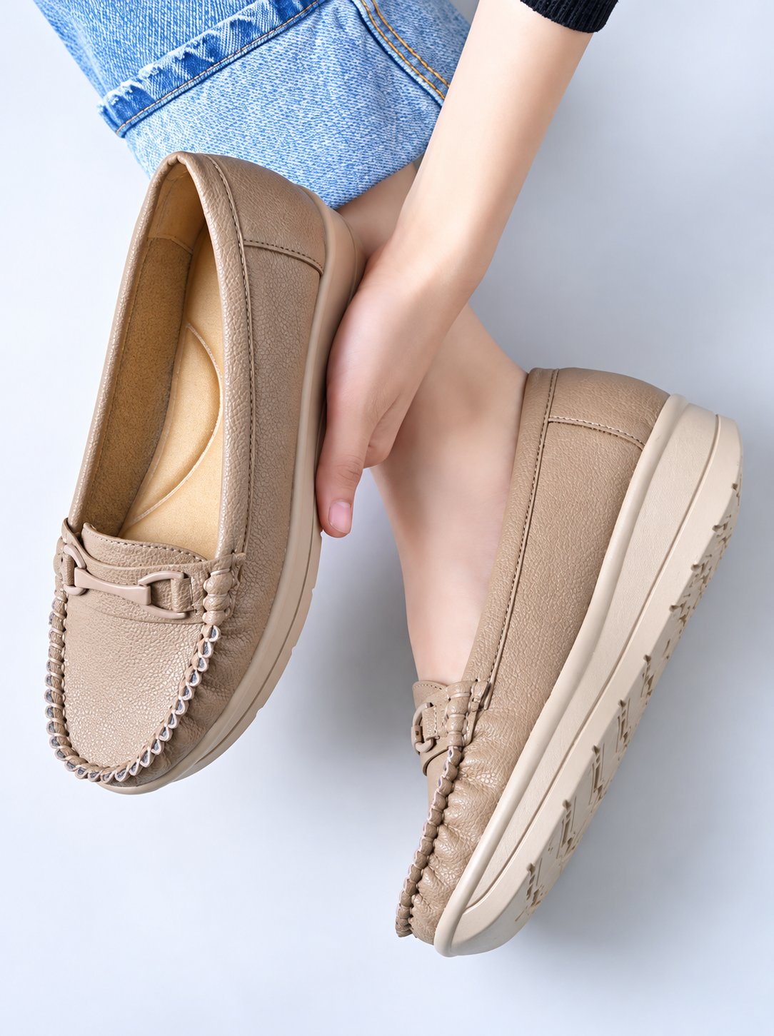 Women Textured Loafers