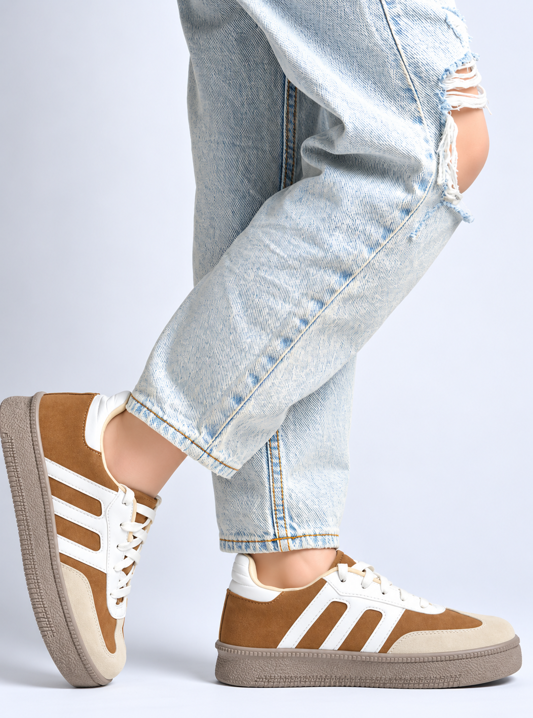 Women Colourblocked Sneakers