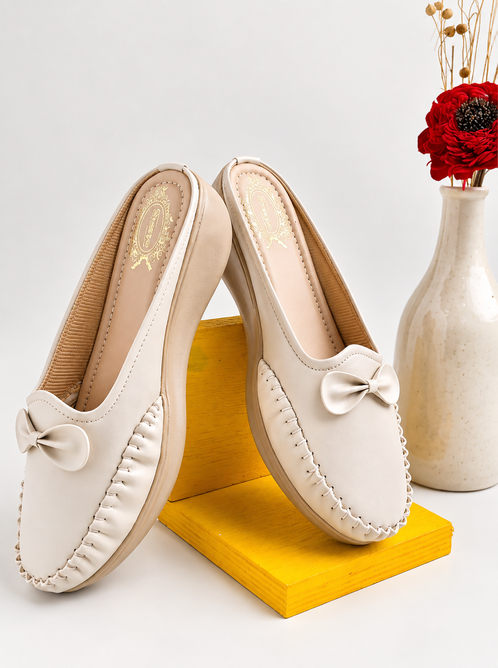 Women Solid Loafers With Bows