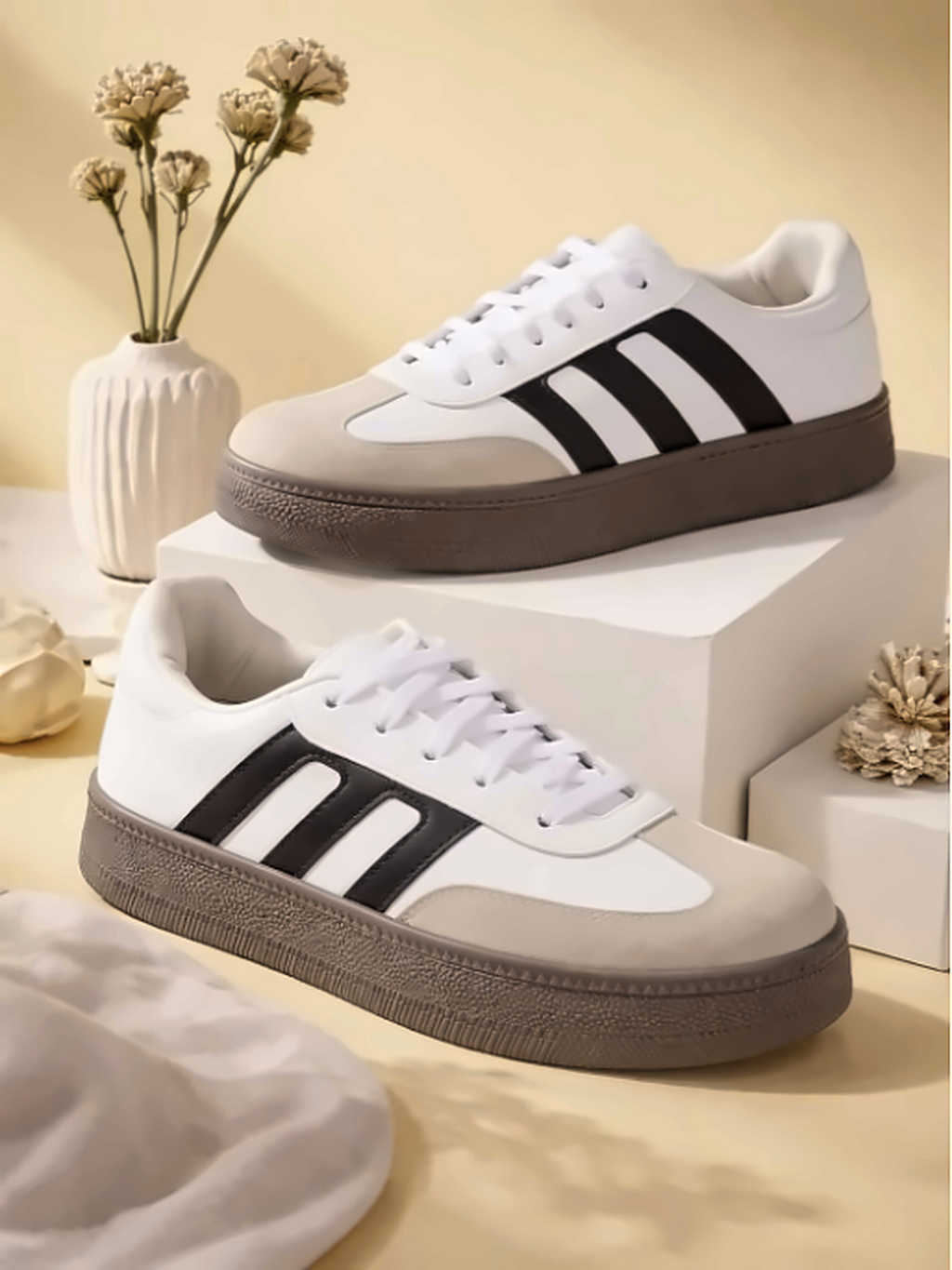 Women Colourblocked Sneakers