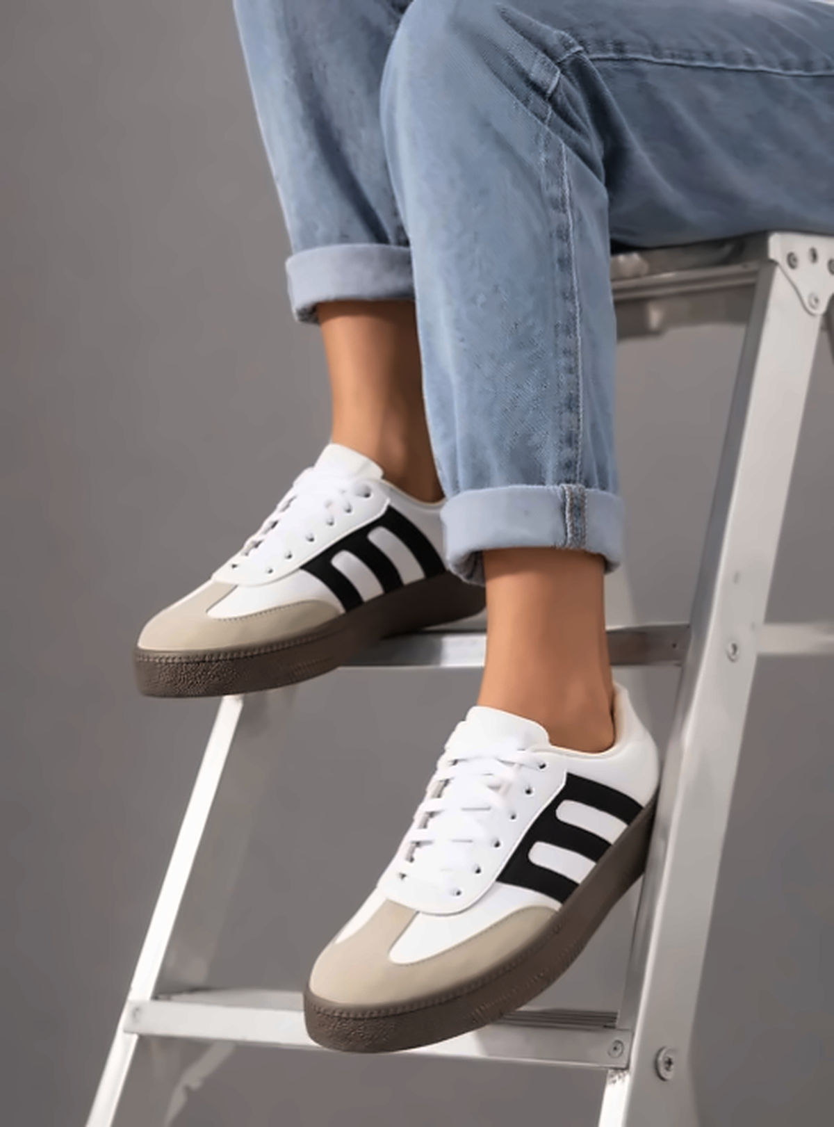 Women Colourblocked Sneakers