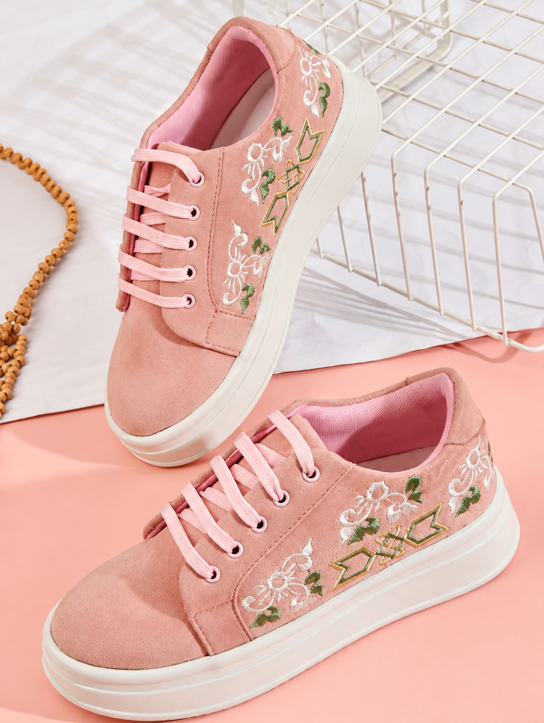 Women Printed Suede Sneakers