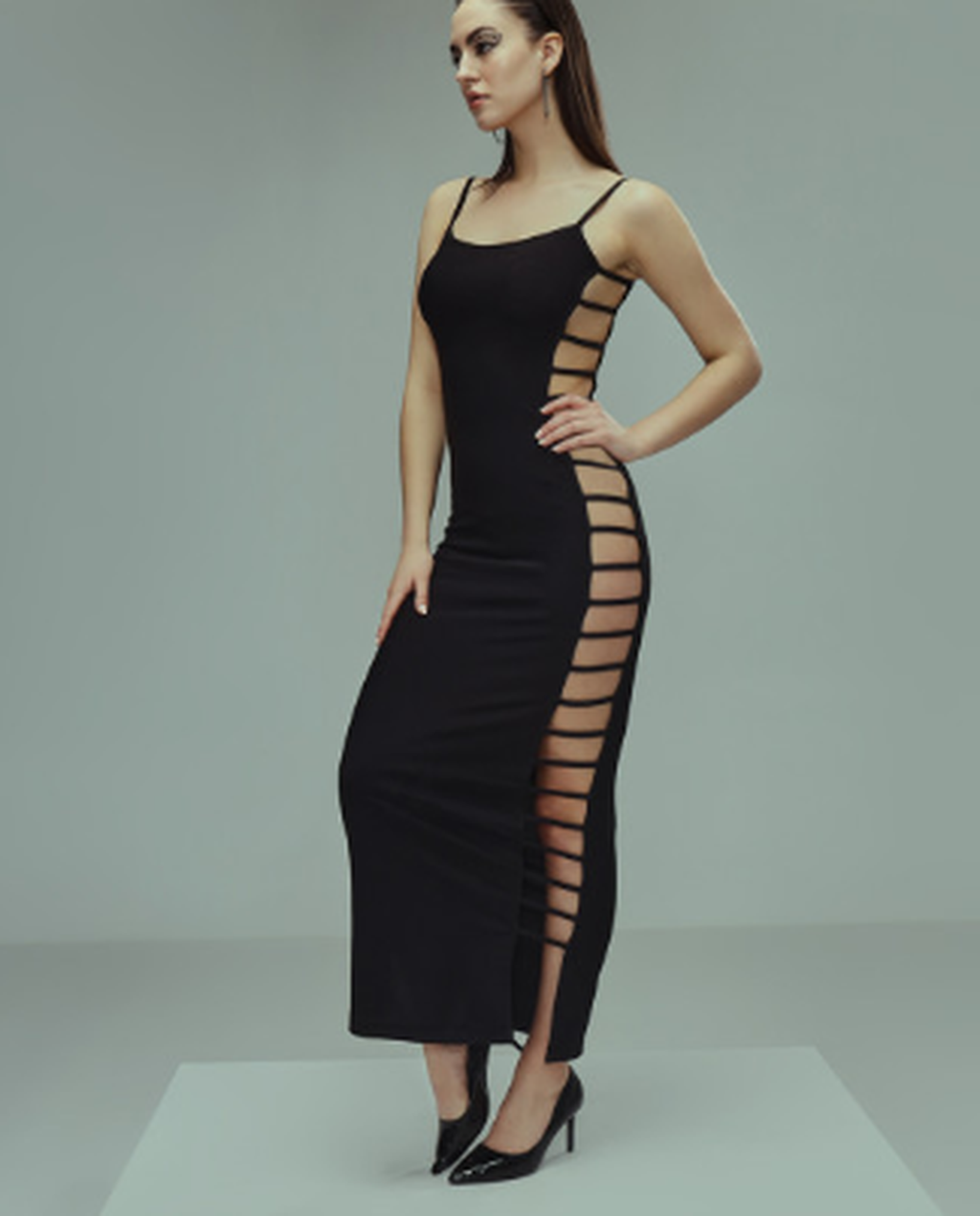 Shoulder Straps Sheath Maxi Dress