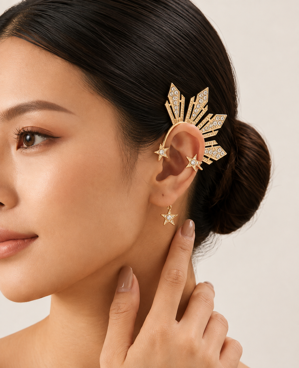 Gold Crystal Star Ear Cuff Earring