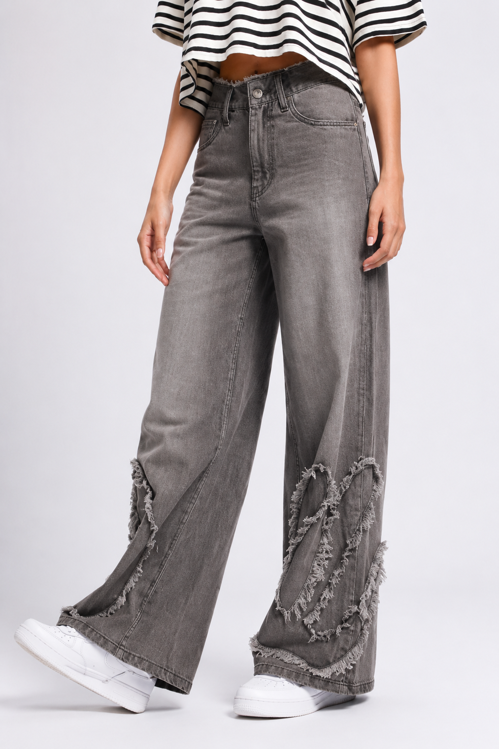 Women Pure Cotton Baggy Wide Leg High-Rise Faded Applique Frayed Jeans