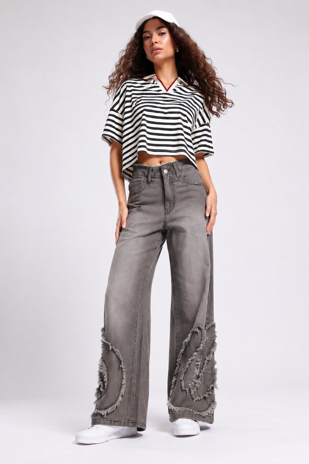 Women Pure Cotton Baggy Wide Leg High-Rise Faded Applique Frayed Jeans