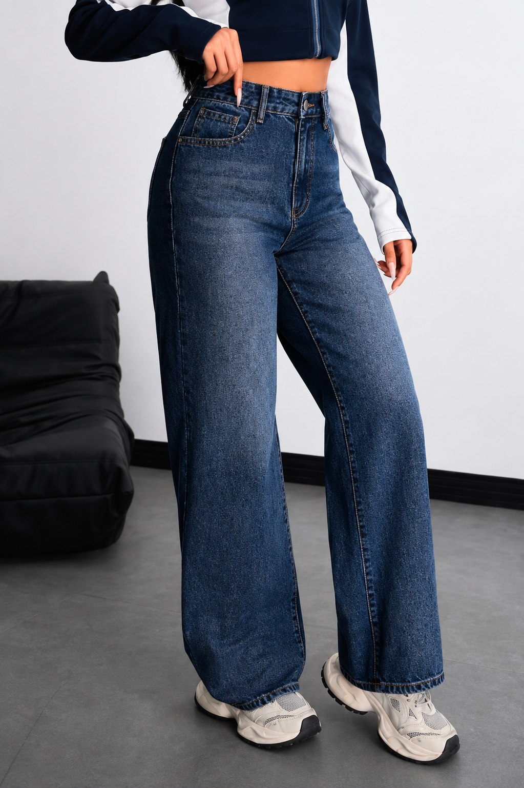 Women High-Rise Baggy Fit Jeans
