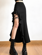 Asymmetrischer Rock mit Rüschen