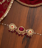 Women Gold-Plated Kundan Studded & Beaded Necklace